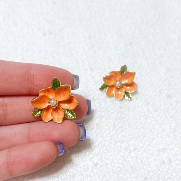 flower earrings M219 - Picture 3 of 4